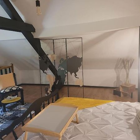 Petite Maison Cosy En Duplex Eguelshardt Exteriér fotografie