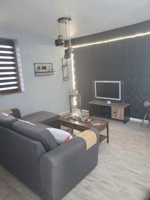 Petite Maison Cosy En Duplex Eguelshardt Exteriér fotografie